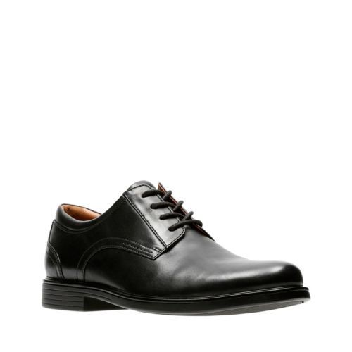 clarks black leather shoes